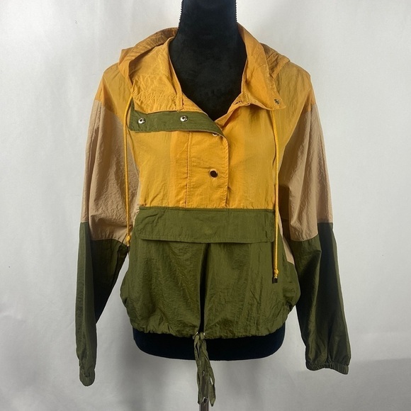ćest toi Tops - C’EST TOI Color Blocked Windbreaker with Kangaroo Pocket and Adjustable Hem